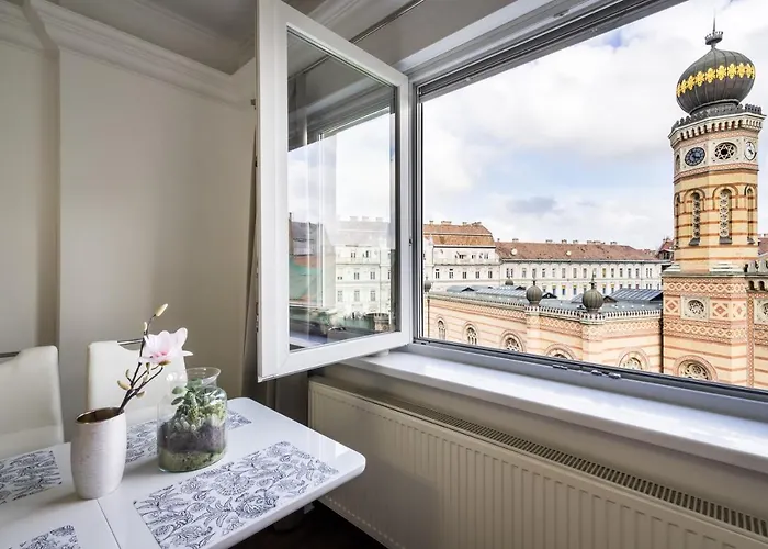 Breathless Panorama Synagogue Elegant Attic Free Parking Reservation Needed * Budapest