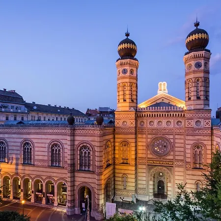 Breathless Panorama Synagogue Elegant Attic Free Parking Reservation Needed