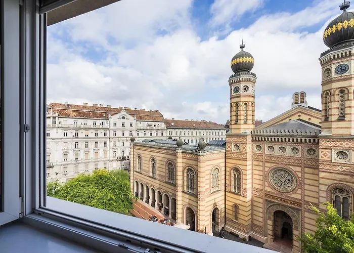 Breathless Panorama Synagogue Elegant Attic Free Parking Reservation Needed Apartament