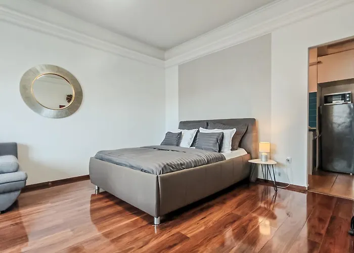 Breathless Panorama Synagogue Elegant Attic Free Parking Reservation Needed Apartament
